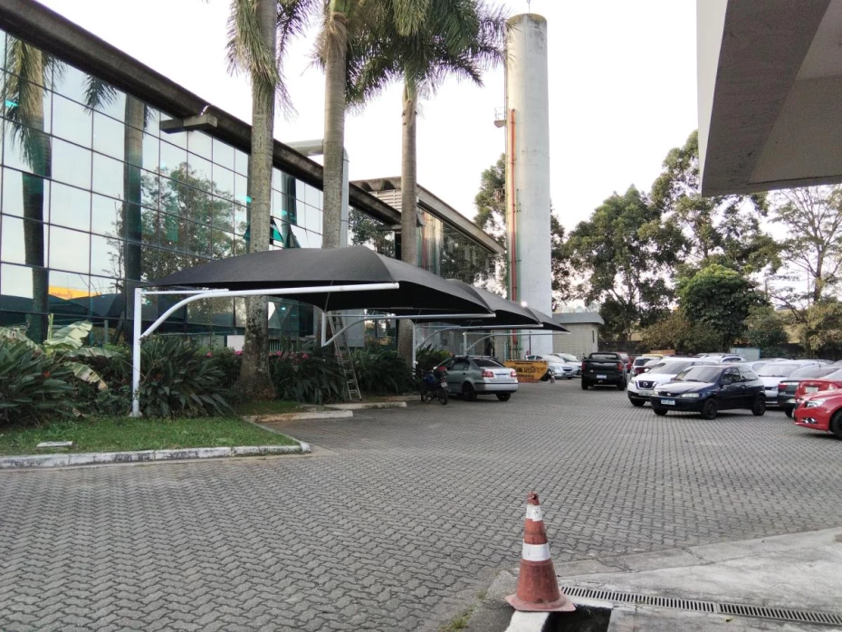 Foto 4:  —  Gênesis Toldos e Coberturas